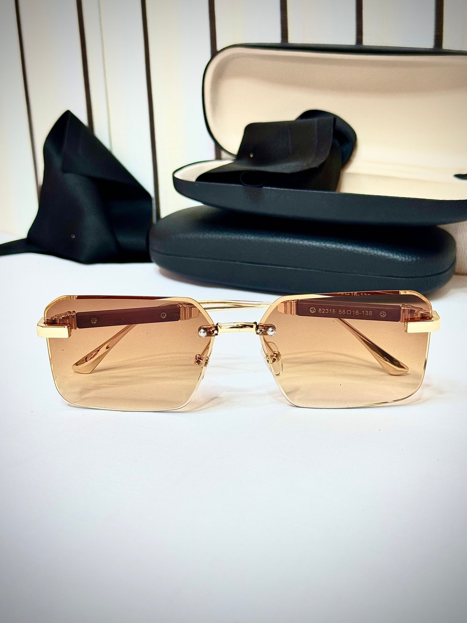 Woodline Golden, Amber Brown Shades