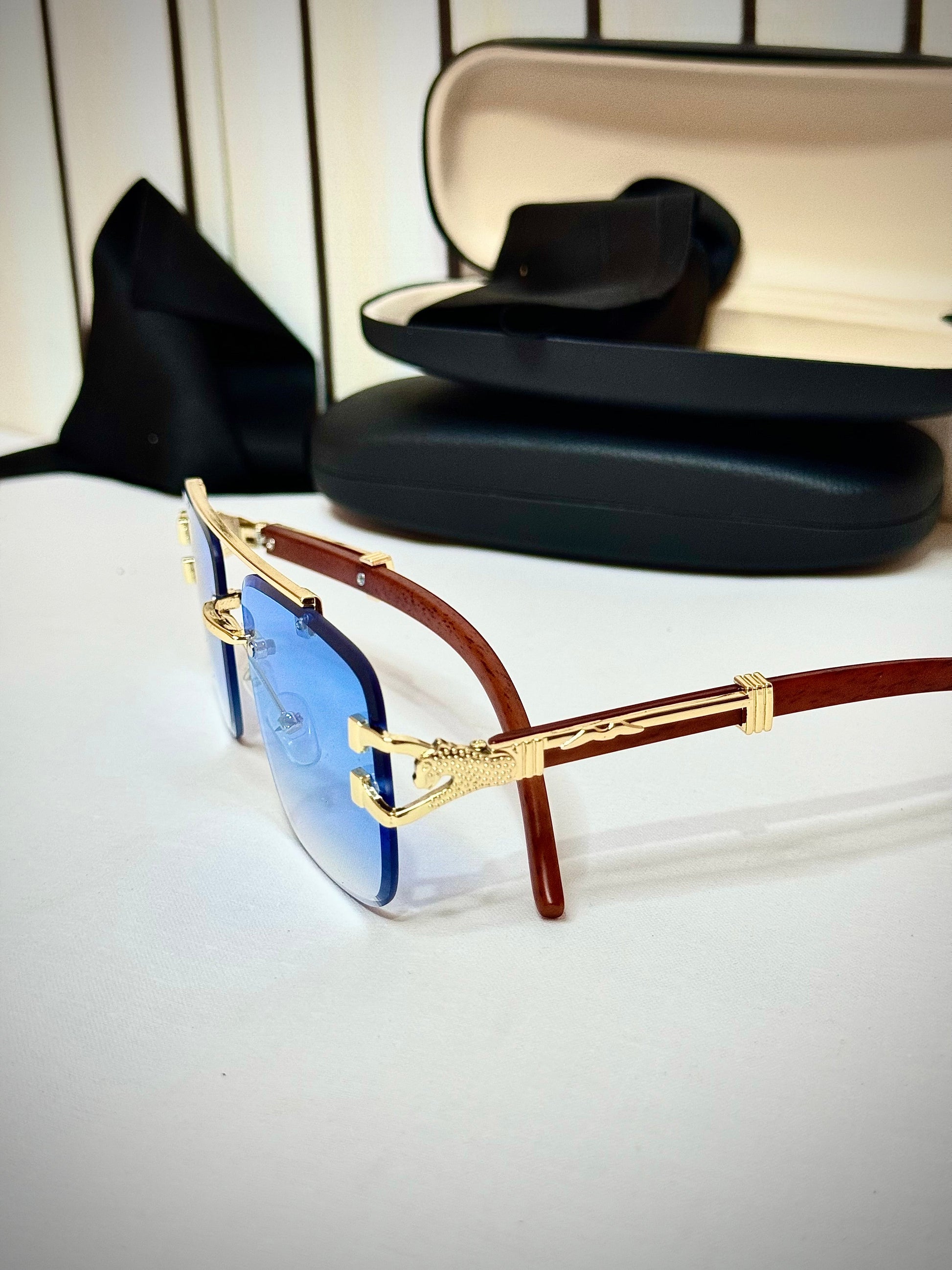 Blue Sky line Shades - Panther Woodline Premium Shade