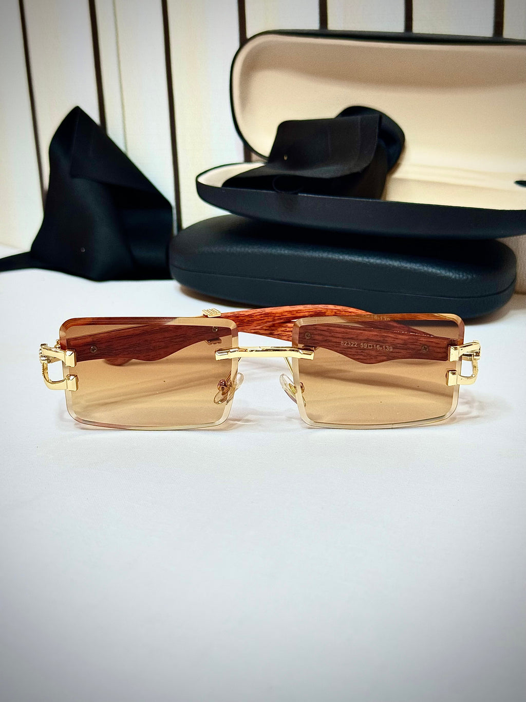 Phantom - Panther Woodline Brown Shade
